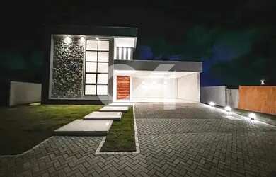 Imagem: A casa em condomínio possui 4 Dormitórios, 4 Banheiros, 4