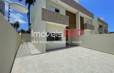 Imagem: A casa em condomínio possui 4 Dormitórios, 5 Banheiros, 2