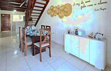 Imagem: A casa em condomínio possui 5 Dormitórios, 2 Banheiros, 3