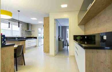 Imagem 14: Oportunidade. Piscina, Churrasqueira, 540m² de Áreae2 Vagas na garagem