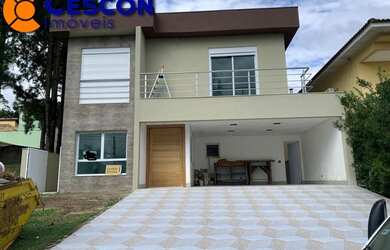 Imagem: A casa em condomínio possui 3 Dormitórios, 4 Banheiros, 4