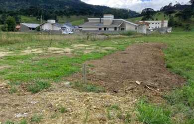 Imagem: O terreno está localizado em Urubici, SC à venda por R$285.000
