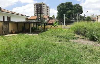 Imagem: O terreno possui 653m² de Área e está localizado em Centro