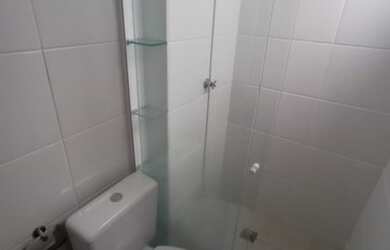 Imagem 13: Cobertura com duas salas, vaga de garagem exclusiva por 220 mil