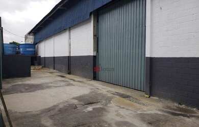 Imagem: O depósito possui 1.400m² de Área e está localizado em