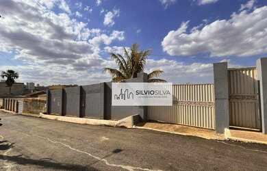 Imagem: O terreno possui 400m² de Área e está localizado em Setor