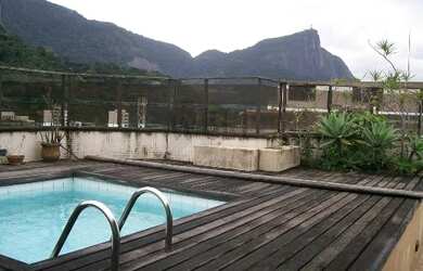 Imagem: O apartamento na cobertura possui 3 Dormitórios, 1 Banheiro