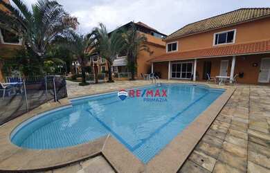 Imagem: A casa em condomínio possui 4 Dormitórios, 5 Banheiros, 2