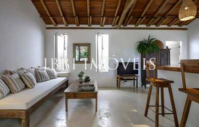 Imagem 2: Casa Estilo No Centro. Piscina, Imóvel mobiliado, Ar-condicionadoe200m²...