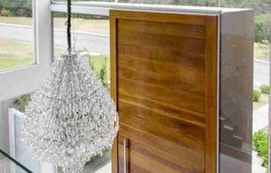 Imagem 2: Oportunidade. Piscina, Churrasqueira, 540m² de Áreae2 Vagas na garagem