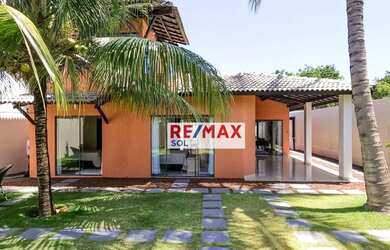 Imagem: A casa em condomínio possui 4 Dormitórios, 5 Banheiros, 189m²