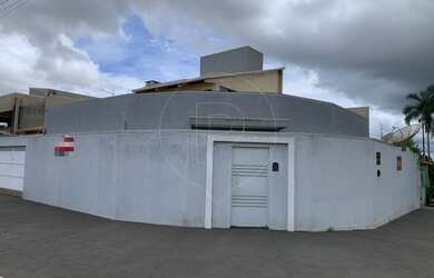 Imagem 1: Sobrado para Venda no Bairro Itaici II, Caldas Novas- go