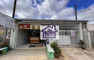Imagem: A casa possui 2 Dormitórios, 1 Banheiro, 1 Vaga na garagem