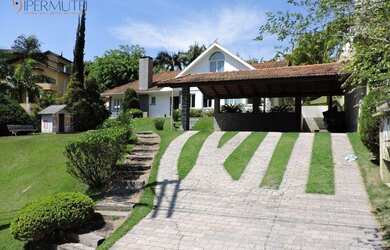 Imagem: A casa em condomínio possui 3 Dormitórios, 5 Banheiros, 5