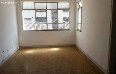 Imagem: O depósito possui 67m² de Área e está localizado em Santa