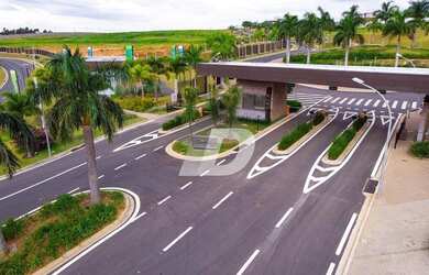 Imagem: O terreno possui 1.200m² de Área e está localizado em Loteamento