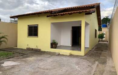 Imagem 2: VENDO Casa com 3 dormitórios