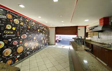 Imagem: O depósito possui 74m² de Área e está localizado em Centro