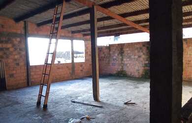 Imagem 6: ALUGA- SE. Varanda, 1 Banheiroe2 Dormitórios