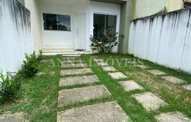 Imagem: A casa possui 2 Dormitórios, 1 Banheiro, 2 Vagas na garagem