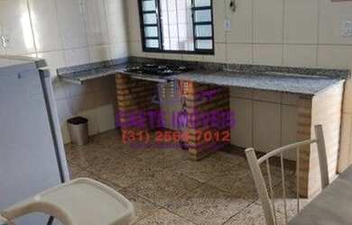 Imagem 3: EXCELENTE CASA. Varanda, 180m² de Área, 2 Vagas na garageme4 Dormitórios