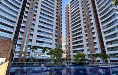 Imagem: O apartamento possui 4 Dormitórios, 5 Banheiros, 4 Vagas na