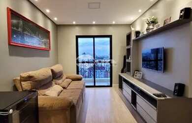 Imagem: O apartamento possui 2 Dormitórios, 1 Banheiro, 1 Vaga na garagem