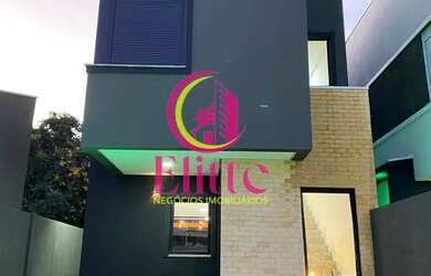 Imagem: A casa à venda possui 3 Dormitórios, 3 Banheiros, 1 Vaga na