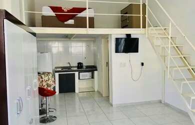 Imagem: A kitnet possui 1 Dormitório, 1 Banheiro, 1 Vaga na garagem