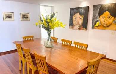 Imagem: O apartamento possui 4 Dormitórios, 3 Banheiros, 3 Vagas na