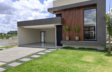 Imagem: Belíssima Casa Térrea em Condomínio !