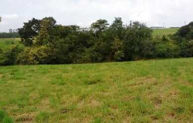 Imagem: O terreno possui 1.000m² de Área e está localizado em Parque