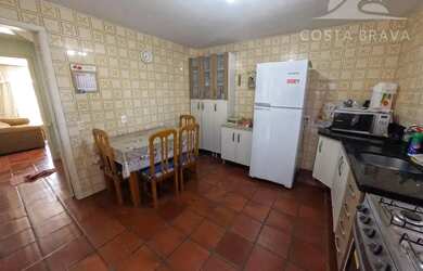 Imagem 15: Amplo sobrado em localização central nobre