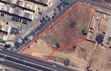 Imagem: O terreno possui 2.930m² de Área e está localizado em Cardoso