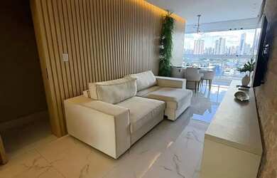 Imagem: O apartamento possui 2 Dormitórios, 2 Banheiros, 90m² de Área