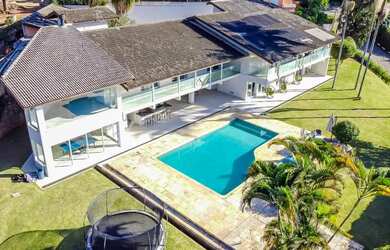 Imagem 4: Casa em condomínio indisponível com 8 quartos, sendo 8 suítes , 1,100m²