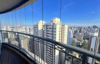 Imagem: O apartamento possui 2 Dormitórios, 2 Banheiros, 2 Vagas na