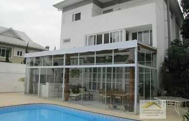 Imagem: A casa em condomínio possui 4 Dormitórios, 5 Banheiros, 5