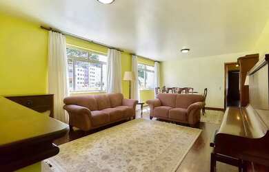 Imagem: O apartamento possui 3 Dormitórios, 3 Banheiros, 2 Vagas na