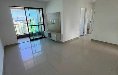 Imagem: O apartamento possui 3 Dormitórios, 1 Banheiro, 2 Vagas na