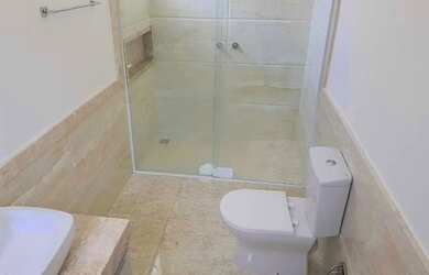 Imagem: A casa em condomínio possui 3 Dormitórios, 4 Banheiros, 4