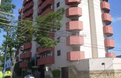 Imagem: O apartamento na cobertura possui 4 Dormitórios, 1 Banheiro