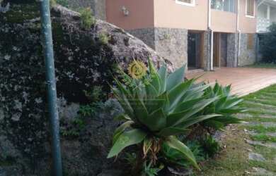 Imagem: A casa possui 5 Dormitórios, 3 Banheiros, 186m² de Área e