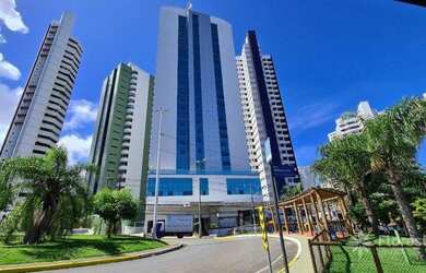 Imagem: O depósito possui 2 Vagas na garagem e 139m² de Área e está