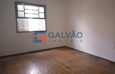 Imagem: O depósito possui 1 Vaga na garagem, 193m² de Área e está