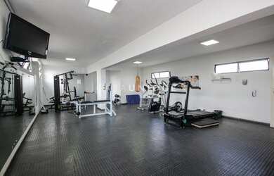 Imagem: O apartamento possui 3 Dormitórios, 4 Banheiros, 2 Vagas na