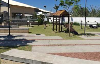 Imagem 5: Belo lote meio de quadra, medido 350 m² no Condomínio Ouroville em Taubaté