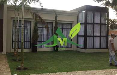 Imagem 2: Linda Casa à Venda com 4 suítes no Condomínio Flamboyant