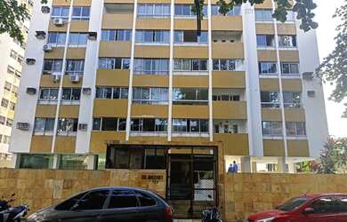 Imagem: O apartamento possui 4 Dormitórios, 3 Banheiros, 1 Vaga na