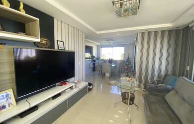 Imagem: O apartamento possui 3 Dormitórios, 2 Banheiros, 2 Vagas na